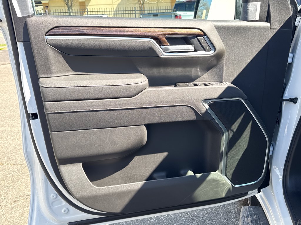 2026 GMC Sierra 1500 SLE - Photo 15