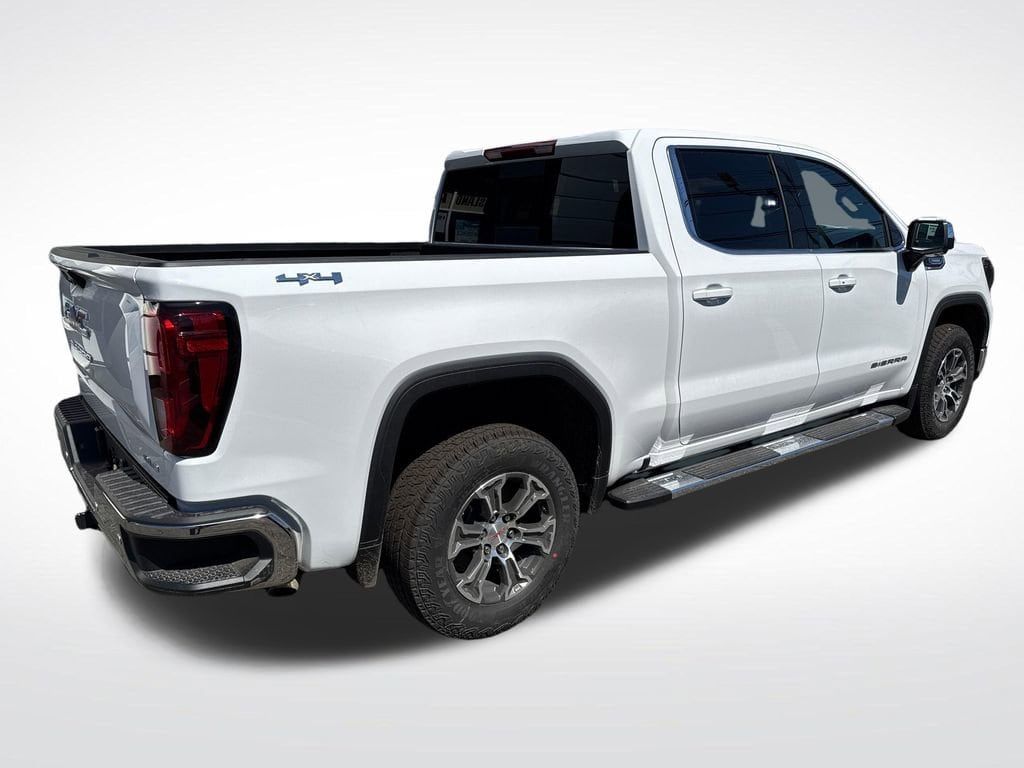 2026 GMC Sierra 1500 SLE - Photo 10