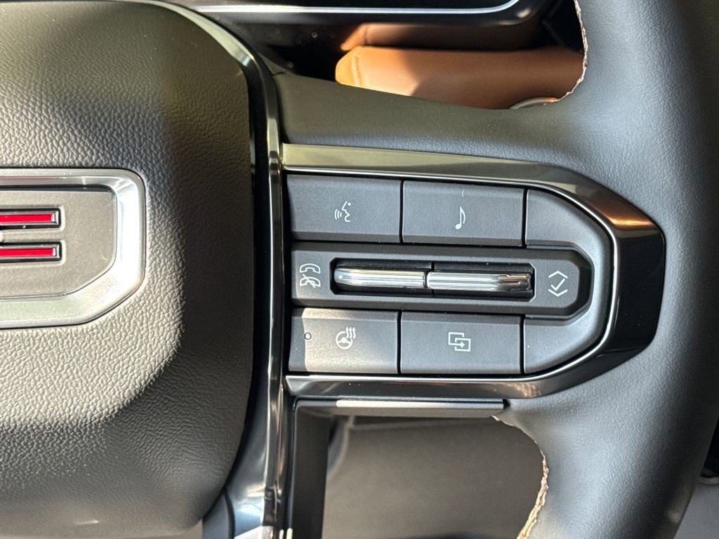 2026 GMC Canyon AT4 - Photo 18