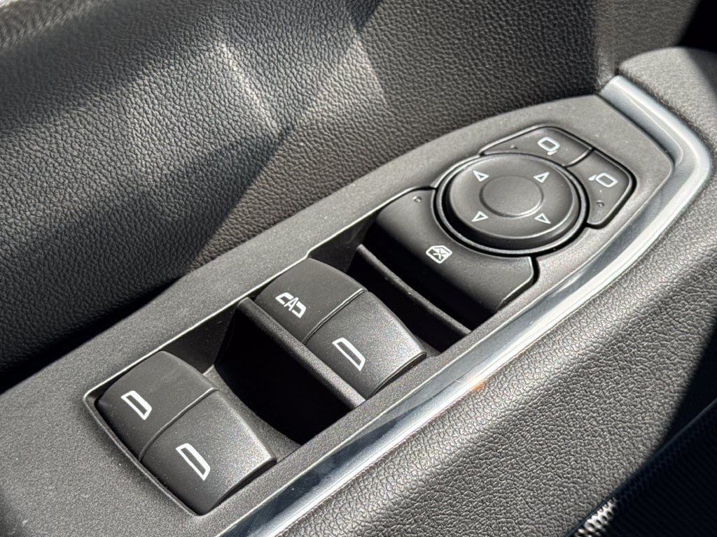 2026 GMC Sierra 1500 SLE - Photo 16