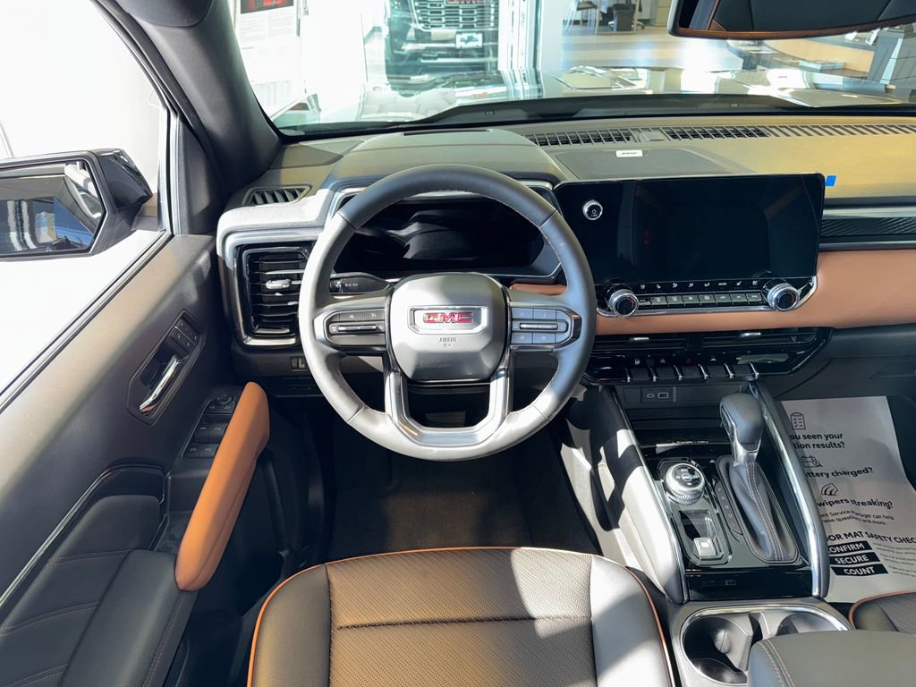 2026 GMC Canyon AT4 - Photo 31