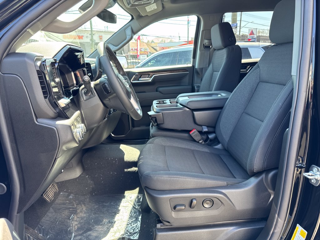2026 GMC Sierra 1500 SLE - Photo 16
