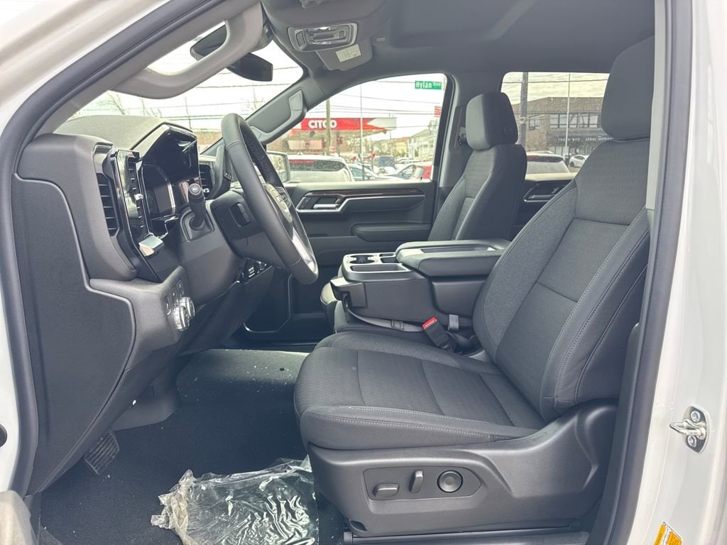 2026 GMC Sierra 1500 SLE - Photo 14