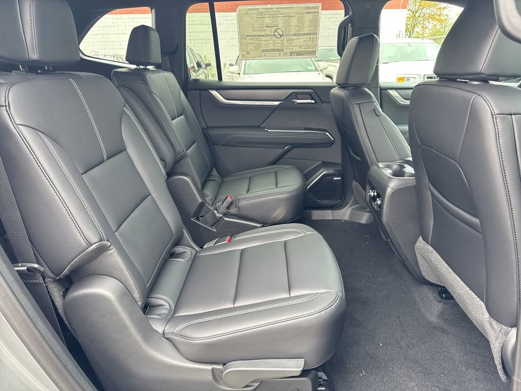 2026 GMC Acadia Elevation - Photo 35