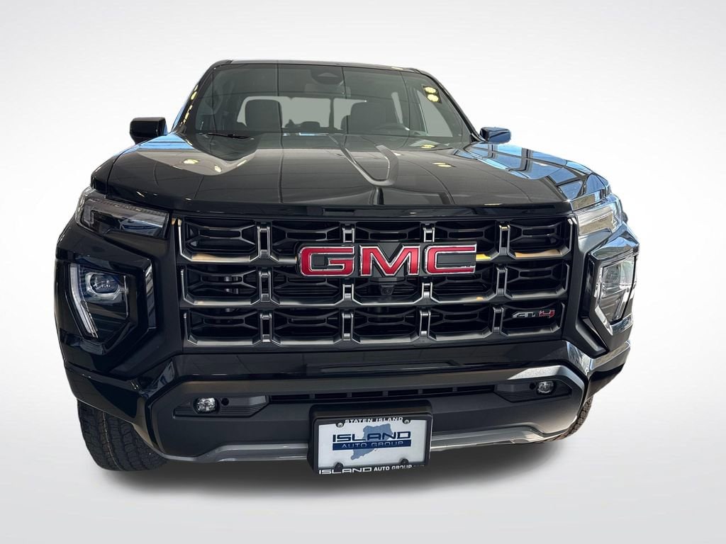 2026 GMC Canyon AT4 - Photo 4