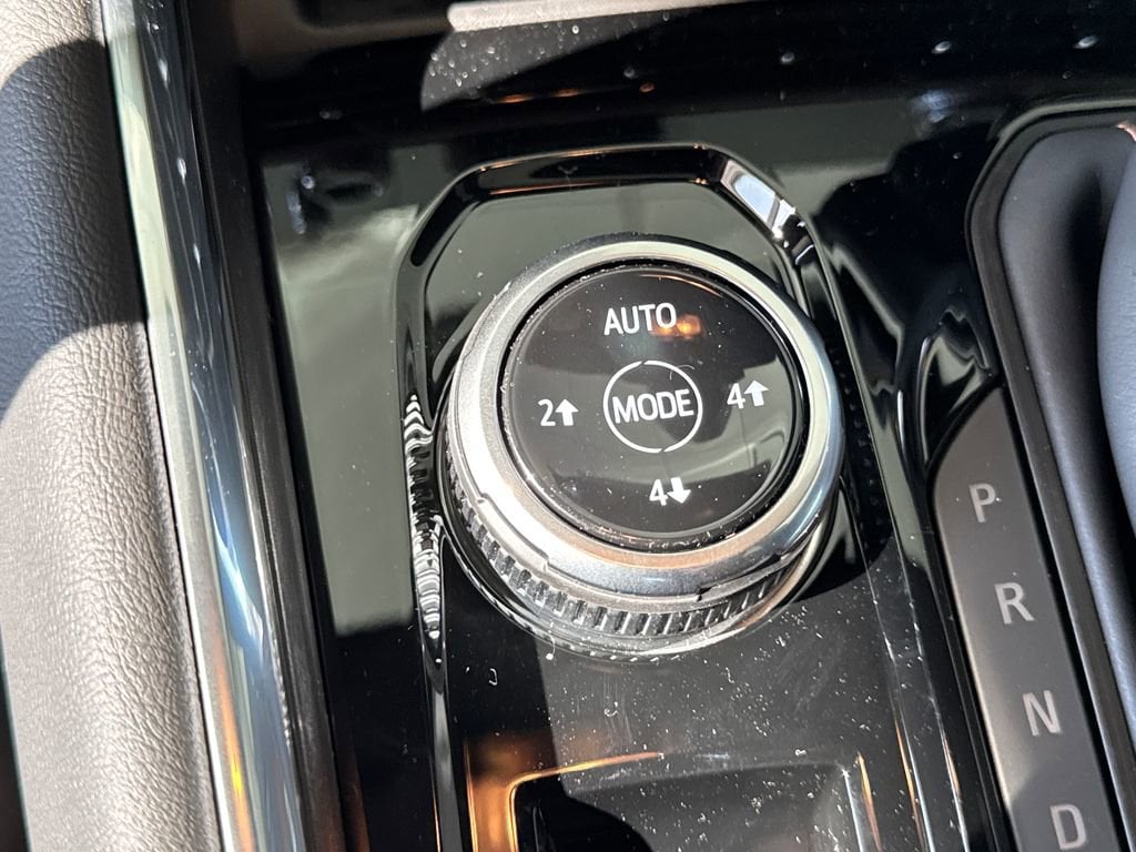 2026 GMC Canyon AT4 - Photo 28