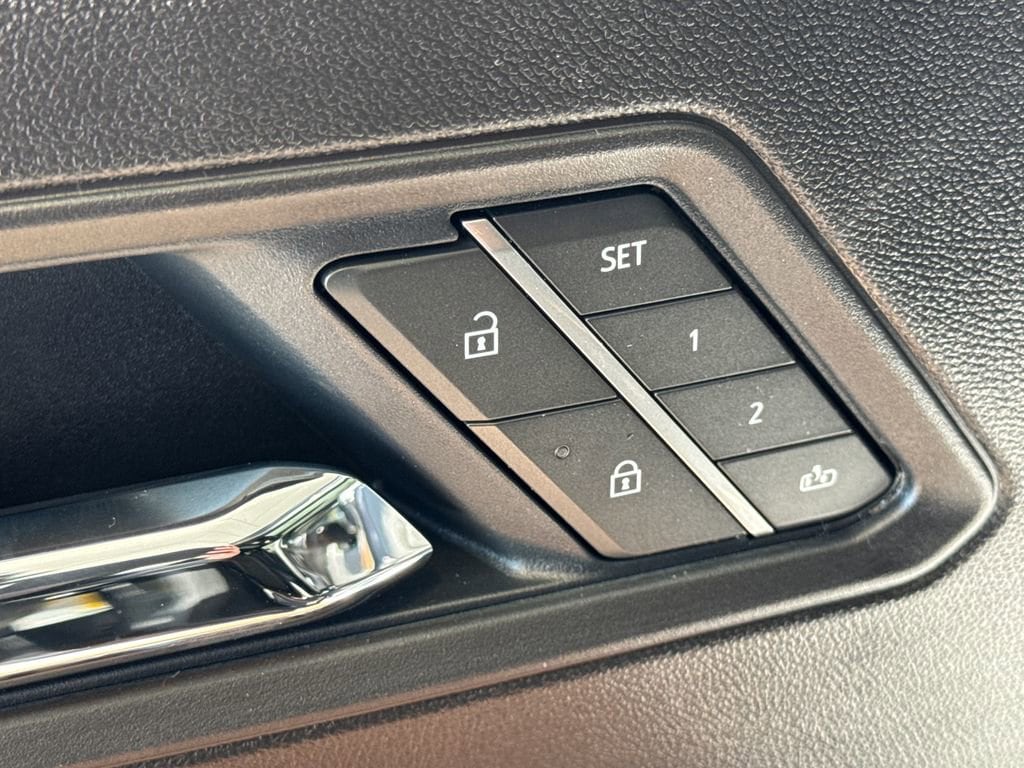 2026 GMC Canyon AT4 - Photo 12