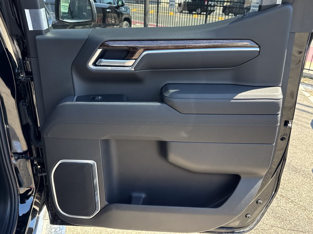 2026 GMC Sierra 1500 SLE - Photo 35