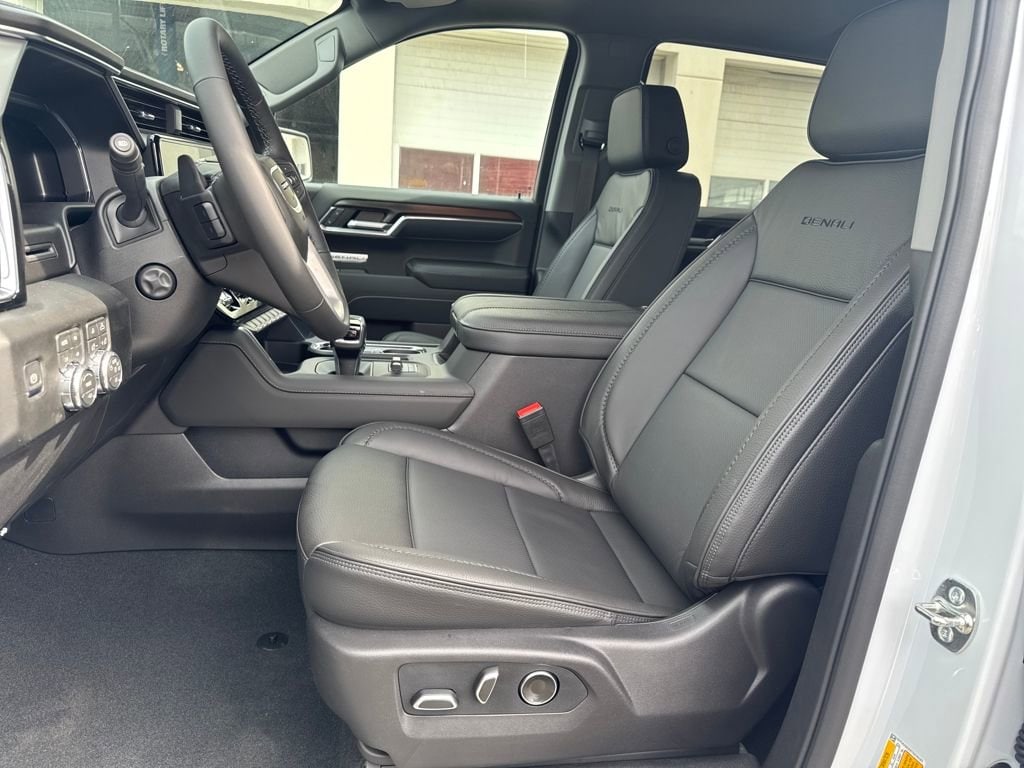 2026 GMC Sierra 1500 Denali - Photo 12