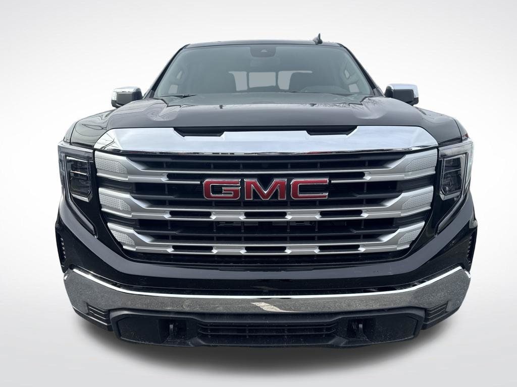 2026 GMC Sierra 1500 SLE - Photo 2