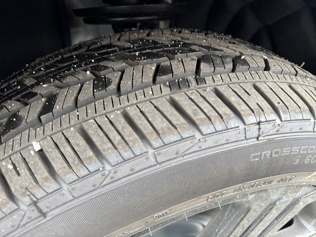 2026 GMC Acadia Elevation - Photo 14
