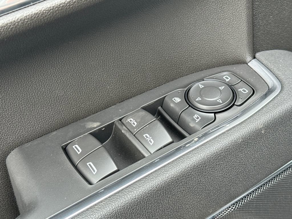 2026 GMC Sierra 1500 SLT - Photo 16