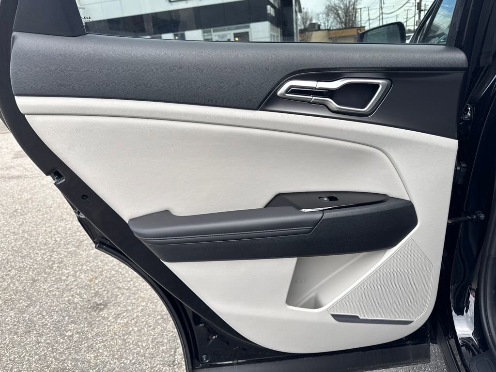 2024 Kia Sportage EX - Photo 37