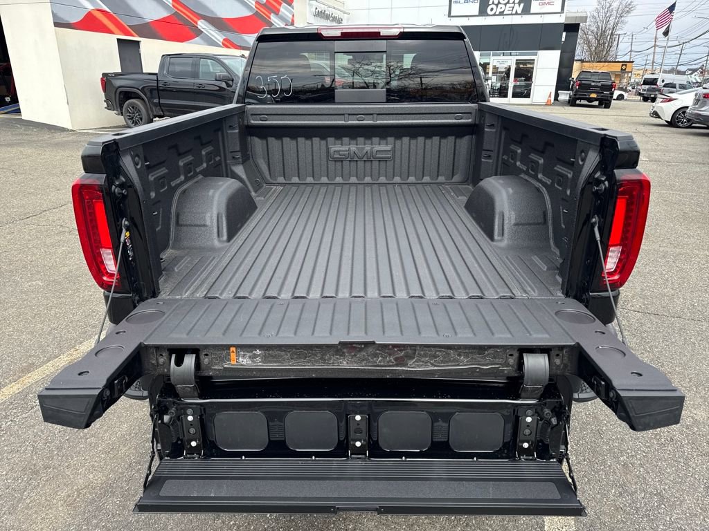 2026 GMC Sierra 1500 SLT - Photo 38