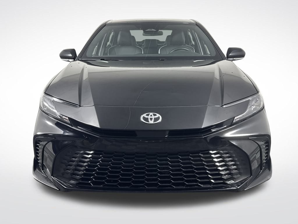 2025 Toyota Camry SE photo 2