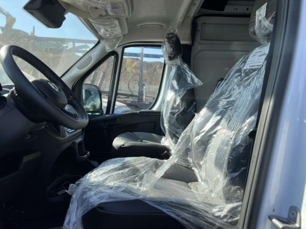 New 2024 Ram ProMaster PROMASTER 2500 SLT CARGO VAN LOW ROOF 136' WB Cargo Van