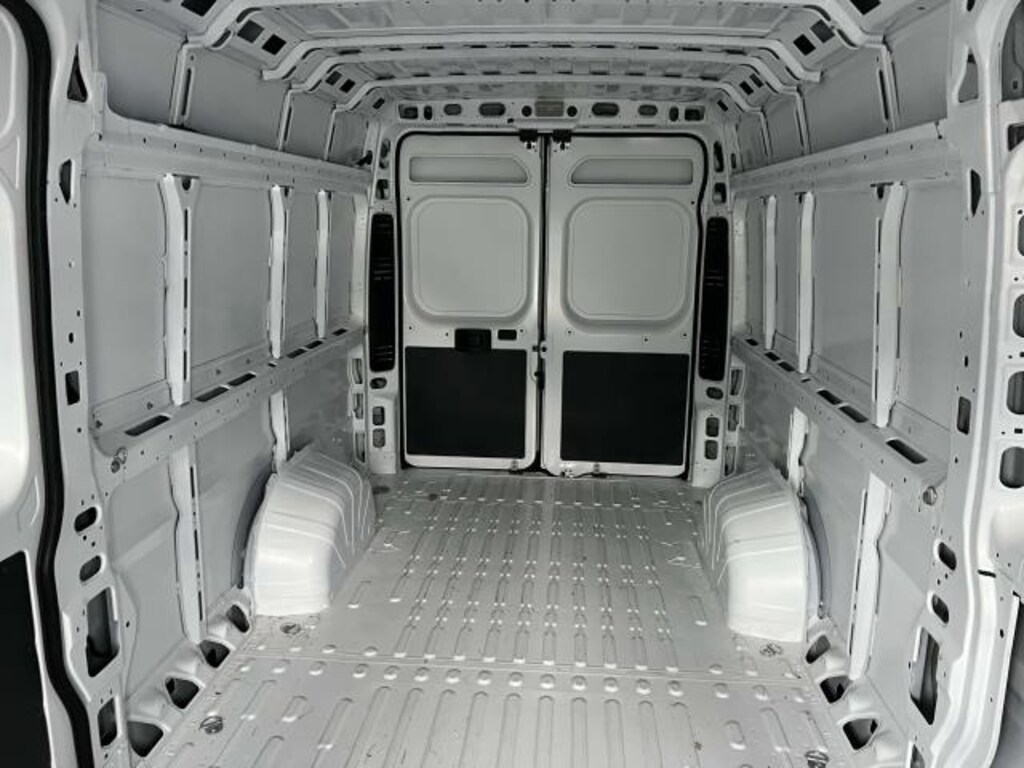 New 2024 Ram ProMaster PROMASTER 2500 SLT CARGO VAN LOW ROOF 136' WB Cargo Van