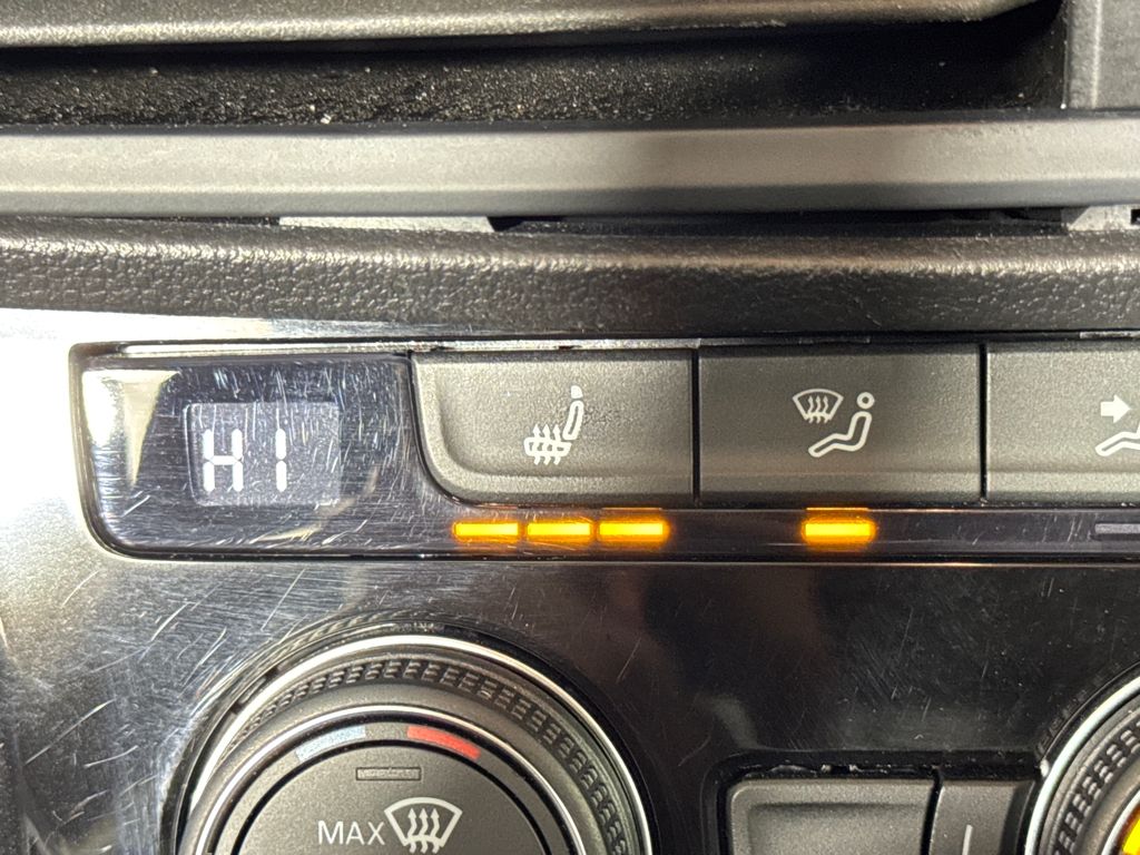 2023 Volkswagen Jetta 28