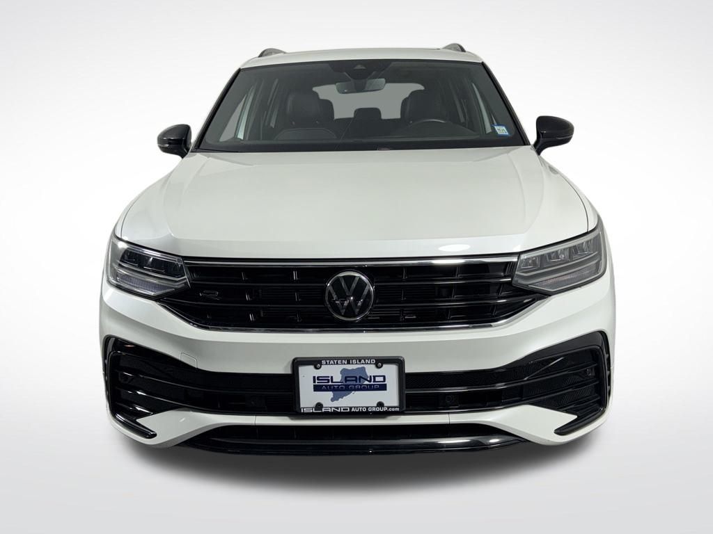 2022 Volkswagen Tiguan SE R-Line Black photo 2