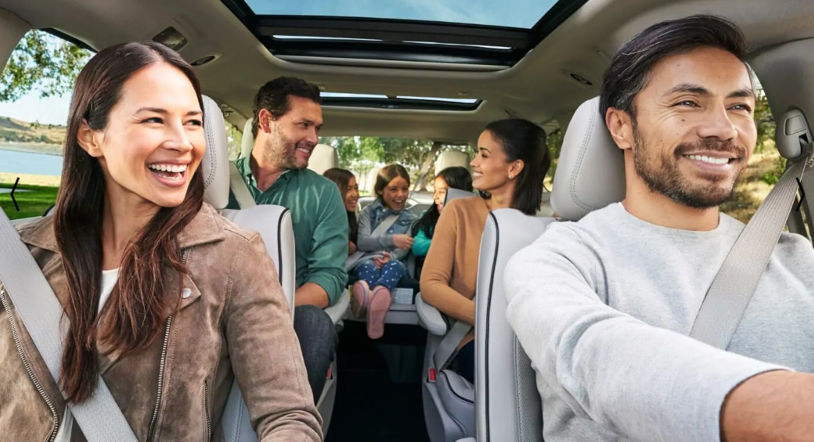 Inside of 2019 Chrysler Pacifica Hybrid