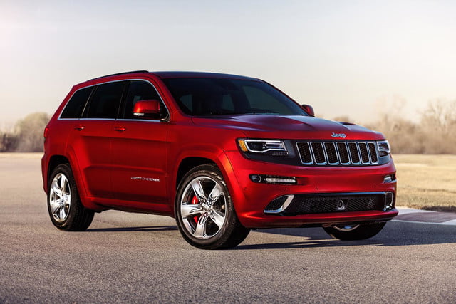 Red Pre-Owned Jeep Grand Cherokee