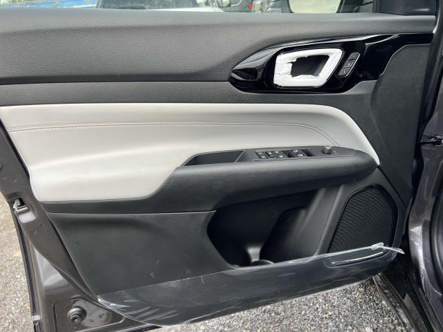 2025 Jeep Compass Limited photo 4