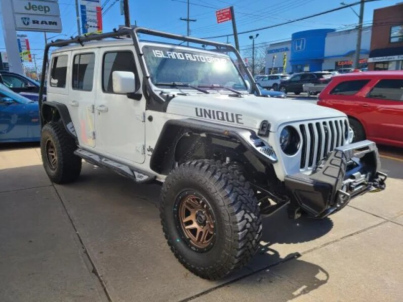 Lifted Jeep Wrangler.png