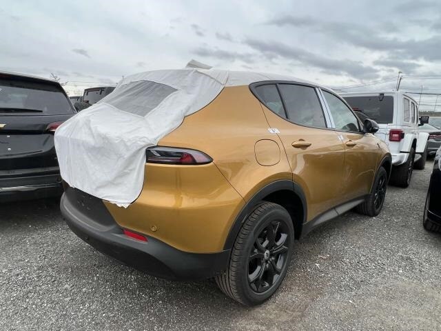 2024 Dodge Hornet GT Plus photo 2