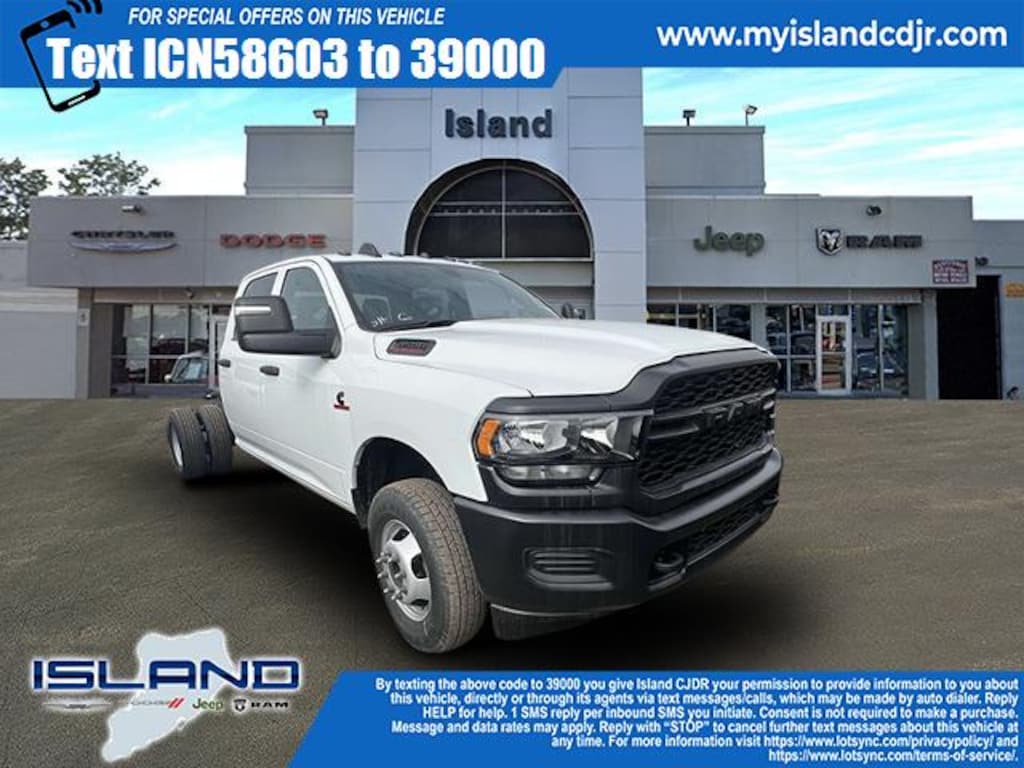 New 2023 Ram 3500 Chassis Cab 3500 TRADESMAN CREW CAB CHASSIS 4X4 60' CA Pickup