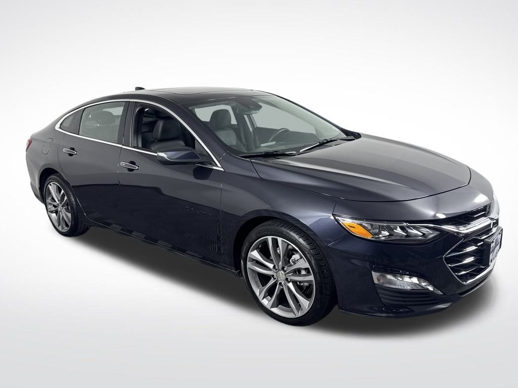 2022 Chevrolet Malibu Premier photo 2
