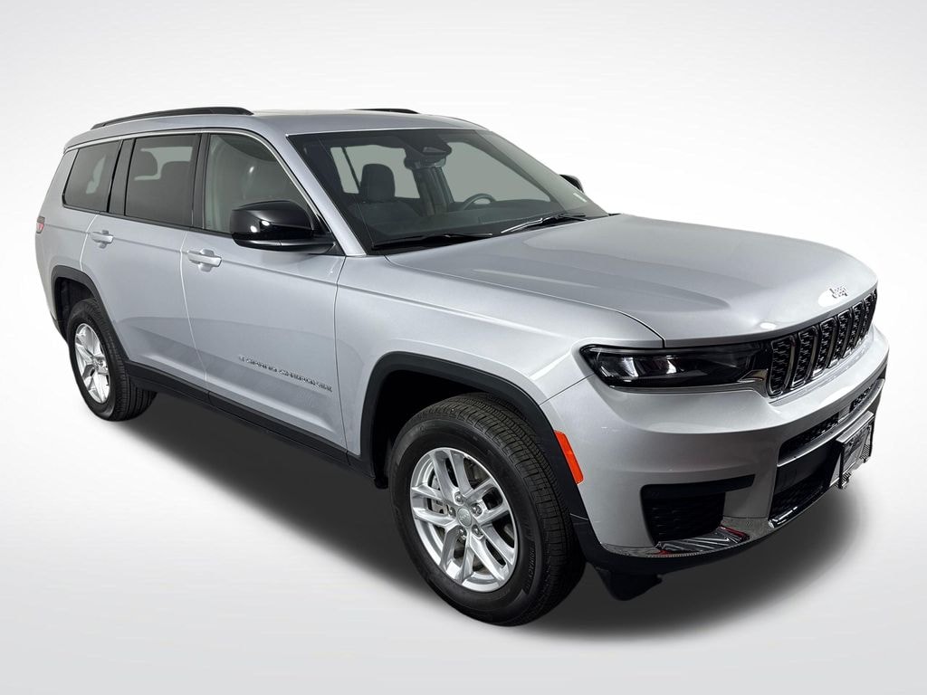 Used 2025 Jeep Grand Cherokee L Laredo SUV