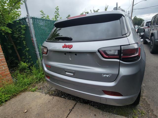 2025 Jeep Compass Limited photo 2