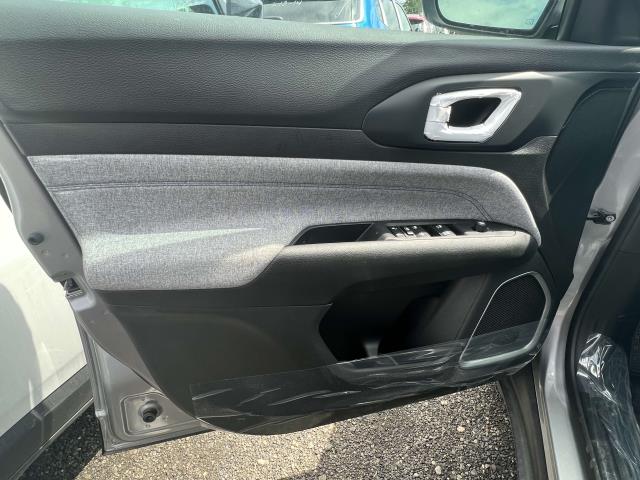 2025 Jeep Compass Limited photo 2
