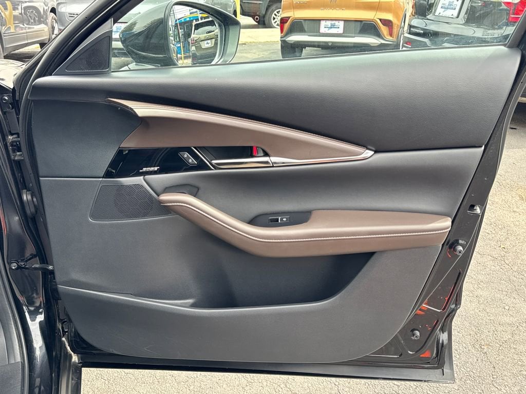 2025 Chevrolet Blazer EV LT - Photo 38