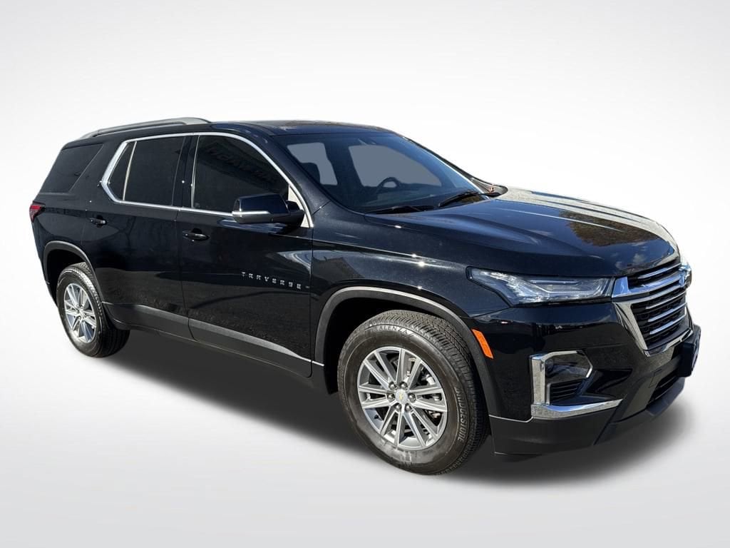 Used 2023 Chevrolet Traverse LT Cloth SUV