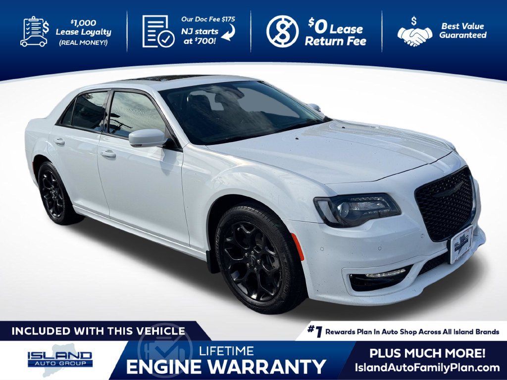2021 Chrysler 300