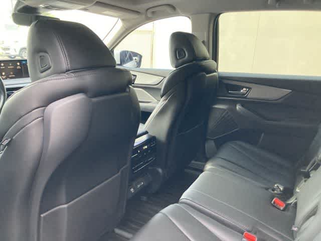 Thumbnail: 2023 Acura MDX - 12