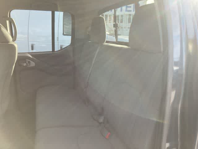 Thumbnail: 2020 Nissan Frontier - 13