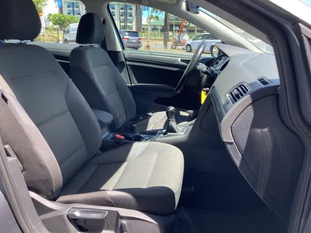 Thumbnail: 2018 Volkswagen e-Golf - 14