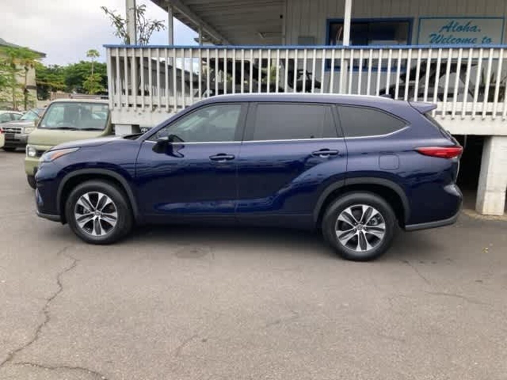 Used 2022 Toyota Highlander XLE SUV