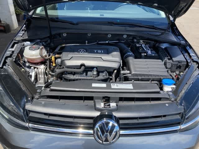 Thumbnail: 2018 Volkswagen e-Golf - 9
