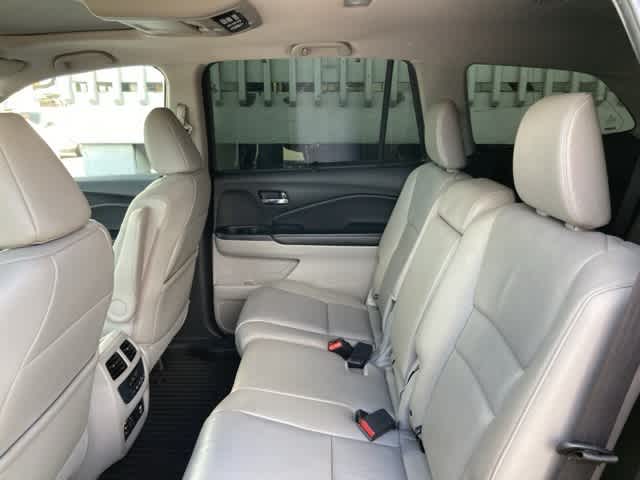 Thumbnail: 2016 Honda Pilot - 13