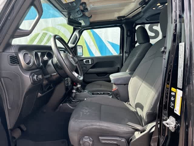 Used 2022 Jeep Wrangler Unlimited Sahara with VIN 1C4HJXEN2NW239745 for sale in Kahului, HI