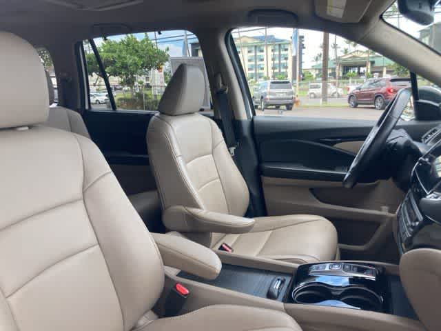 Thumbnail: 2019 Honda Pilot - 14