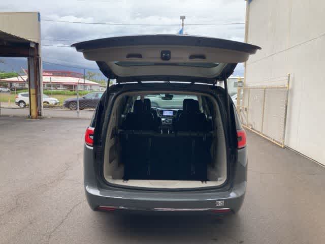 Thumbnail: 2022 Chrysler Pacifica - 19