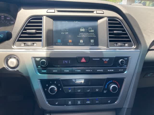 Thumbnail: 2016 Hyundai Sonata - 16