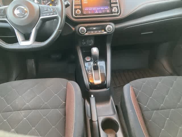 Thumbnail: 2018 Nissan Kicks - 17