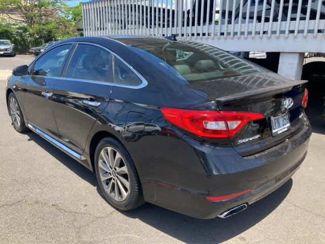 Thumbnail: 2016 Hyundai Sonata - 4