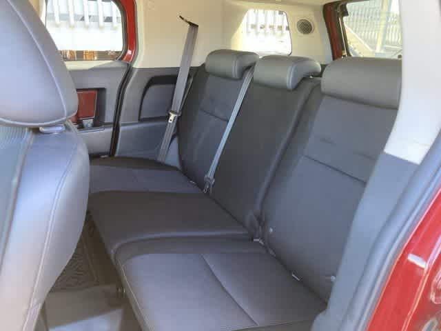 Thumbnail: 2008 Toyota FJ Cruiser - 13