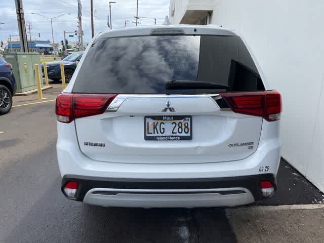 Thumbnail: 2019 Mitsubishi Outlander - 5